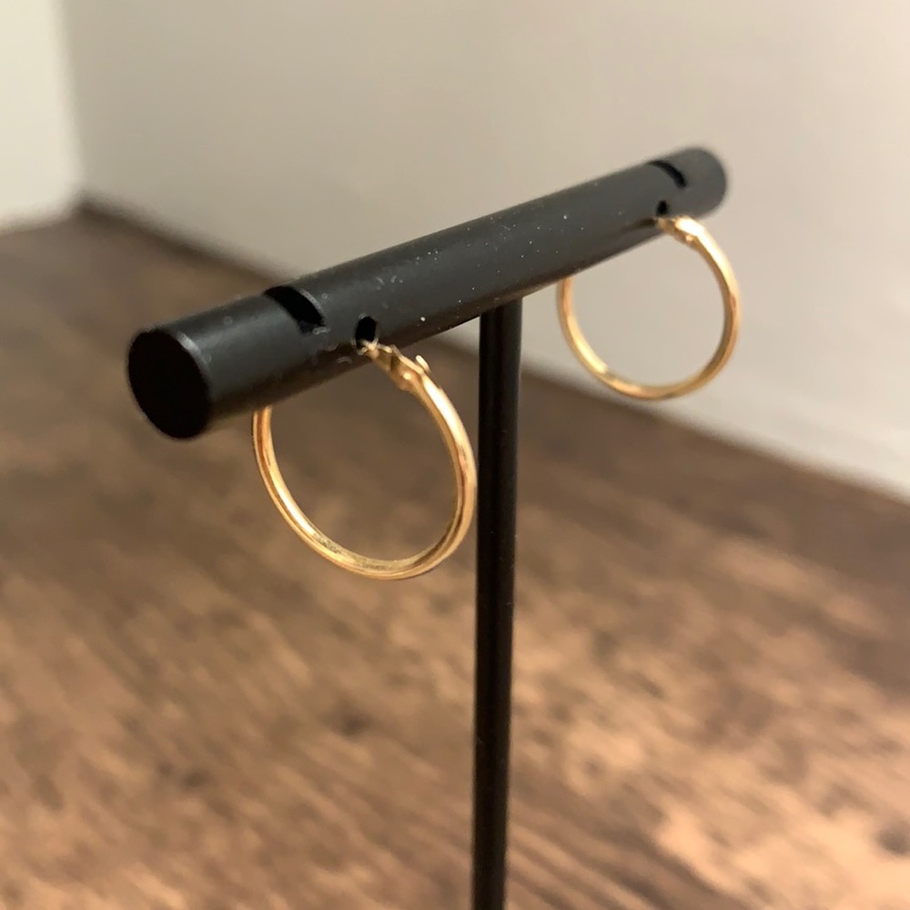 14k Gold Round Hoop Earrings